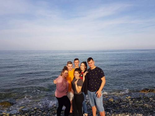 Kąpiel w morzu w listopadzie