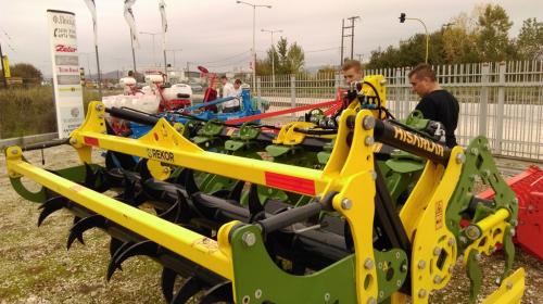 Wizyta u dealera ZETOR i Lamborghini 02