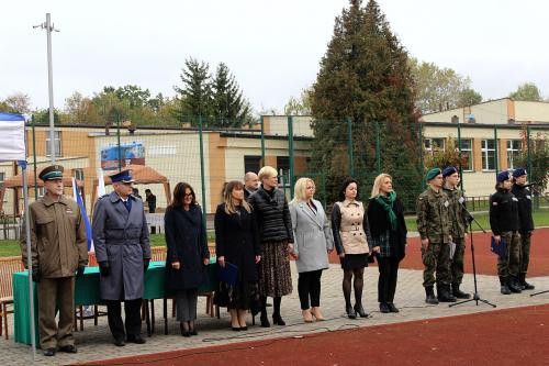 Ślubowanie klas pierwszych i drugich w Zespole Szkół nr 1